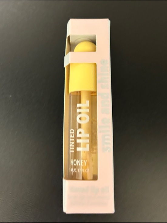 Smile and Shine Other - Smile and Shine Tinted Lip Oil Honey